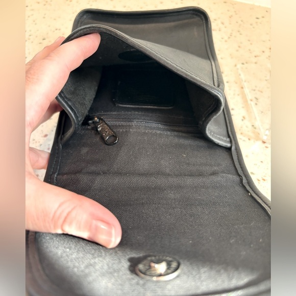 VTG‎ Brighton Leather Crossbody Bag with Horse Embellishment and Braided Strap - Picture 7 of 16